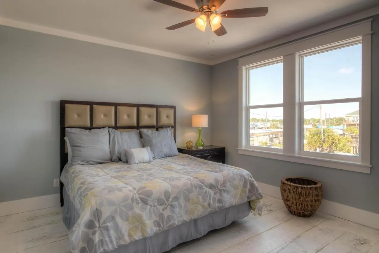 Holiday home Making Waves - New Low Rates For August 10 - September 3Rd!!! Panama City Beach United States