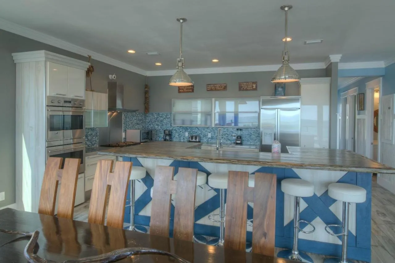 Making Waves - New Low Rates For August 10 - September 3Rd!!! Panama City Beach Holiday home