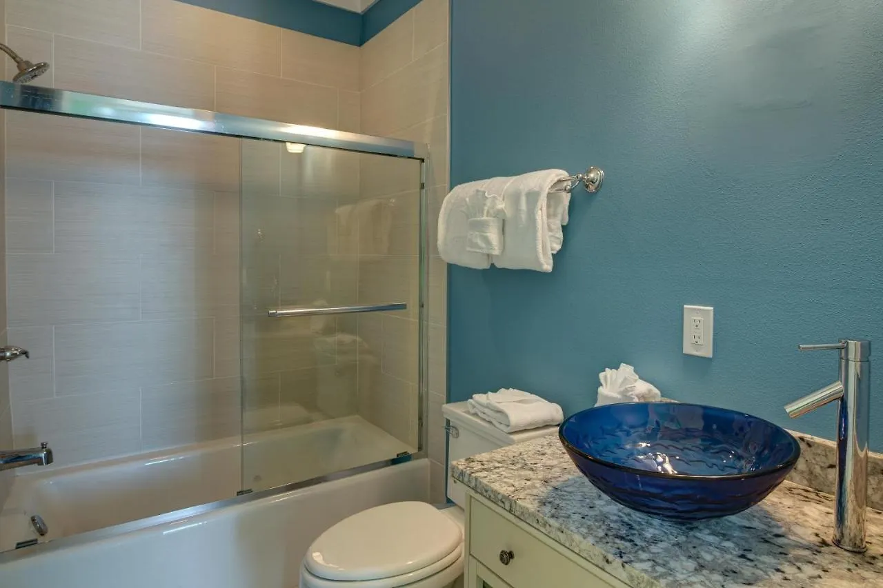Making Waves - New Low Rates For August 10 - September 3Rd!!! Panama City Beach Holiday home