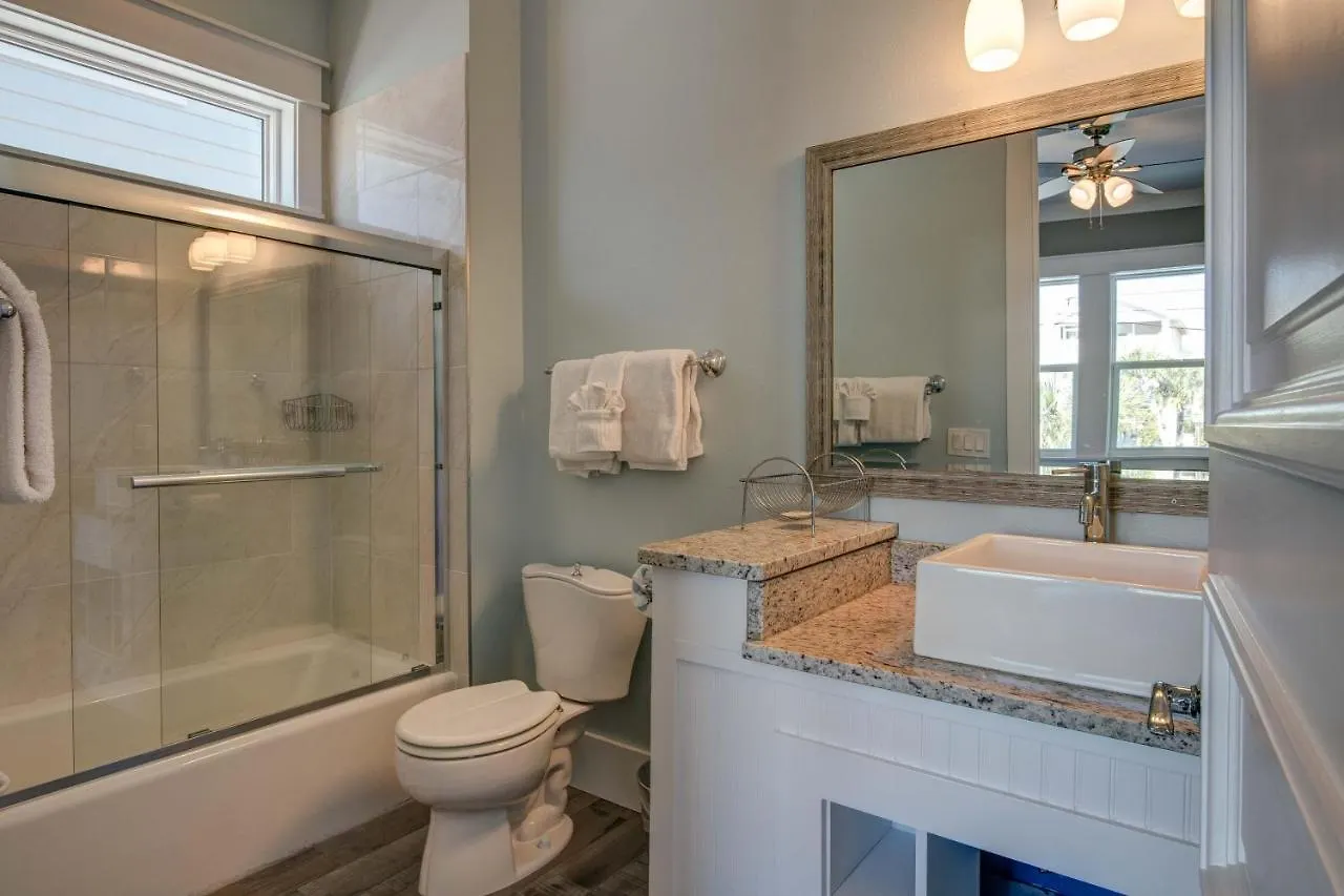 Holiday home Making Waves - New Low Rates For August 10 - September 3Rd!!! Panama City Beach United States